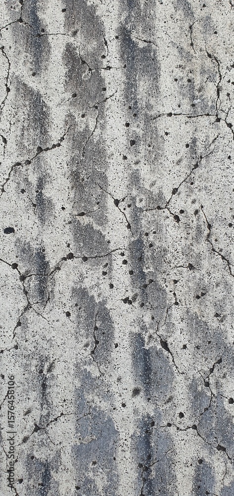 Obraz premium tire skid mark on the road