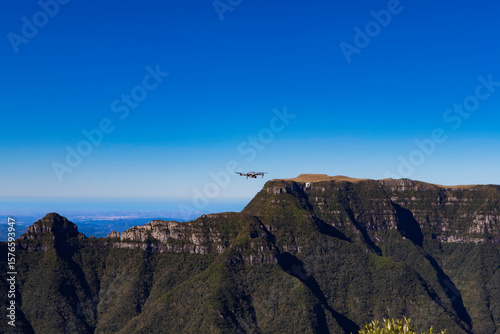 Serra do Rio do Rastro.
Mirante da Serra. Bom Jardim da Serra.
Serra Catarinense. Serra Brasileira. Serra Gaúcha. 