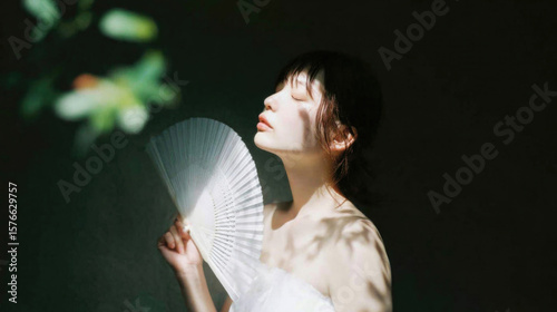 女, 女の子, 女性, 浴衣, 夏, 団扇, 扇子, 浴衣姿の女性, 日本, 日本人, Woman, girl, female, yukata, summer, fan, woman in yukata, Japan, Japanese
