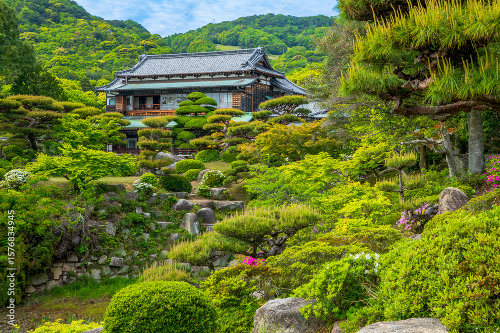 近代和風建築 Images – Browse 39 Stock Photos, Vectors, and Video