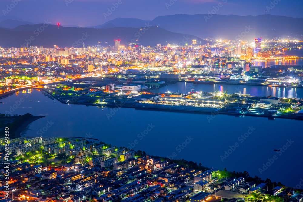 Fototapeta premium 香川県 屋島 獅子の霊巌展望台からの夜景