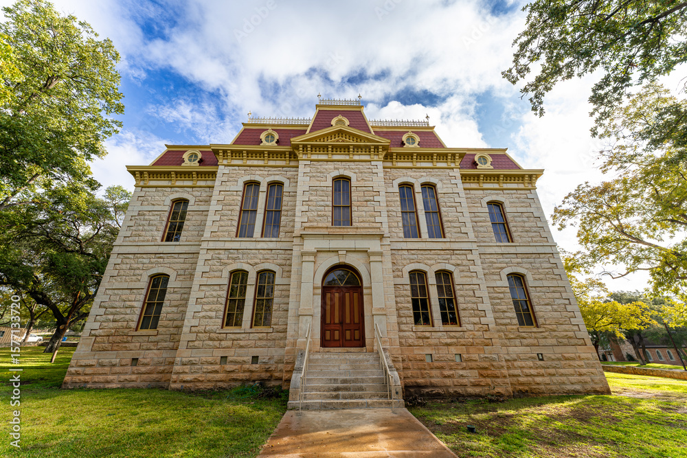 Fototapeta premium Sutton County Courthouse, Sonora Chamber of Commerce, Sonora, Texas, USA