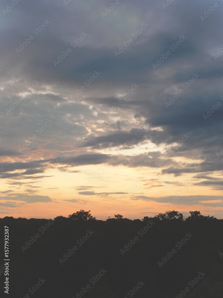 Fototapeta premium sunset in the sky