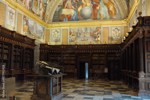 Biblioteca del Real Monasterio de El Escorial 