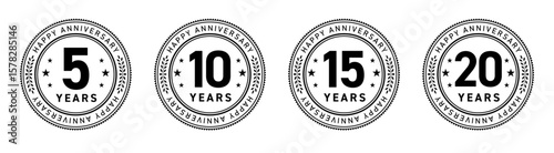 5周年・10周年・15周年・20周年のフラットなアニバーサリーメダルロゴセット（YEARS デザイン素材）

