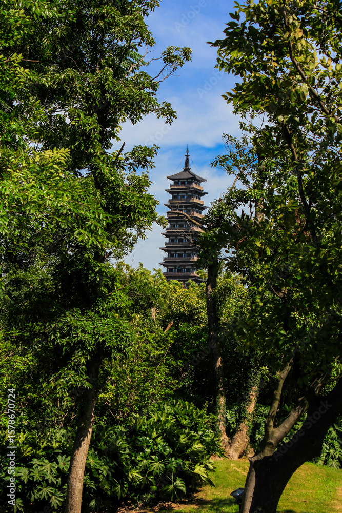 Fototapeta premium Daming Temple in Yangzhou, Jiangsu, China