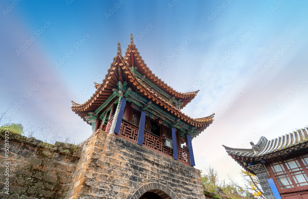 Fototapeta premium The Golden Palace Kuixing Tower, with a history of more than 400 years, is located in Kunming, Yunnan, China.