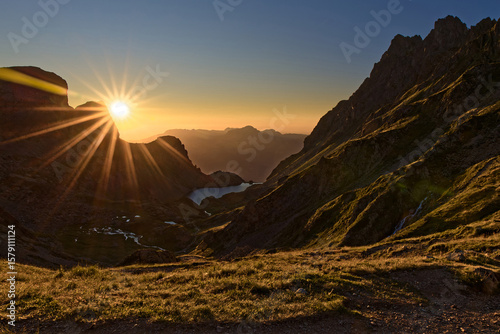 Εκτύπωση καμβά Sun light at sunset on Lake Crozet from La Pra mountain pass, with the backdrop