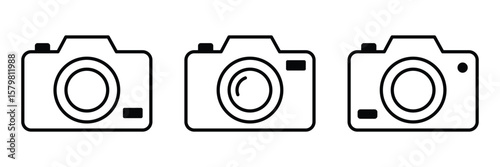 Camera icon set. photo camera icon. Photo camera in flat style. vector isolated on white background.