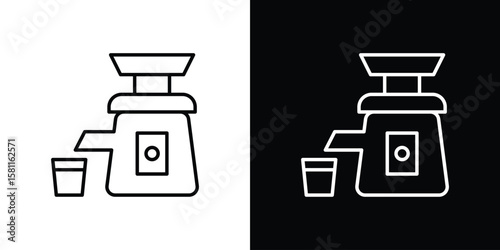 Cold pressed juicer icon thin line symbol on white background. Editable stroke vector illustration
