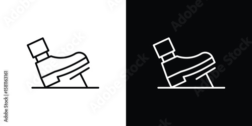 car pedal icon thin line symbol on white background. Editable stroke vector illustration