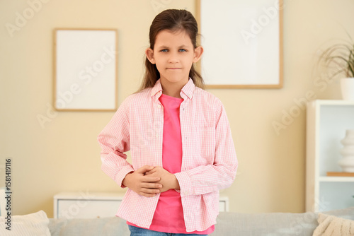 Teenage girl with appendici...