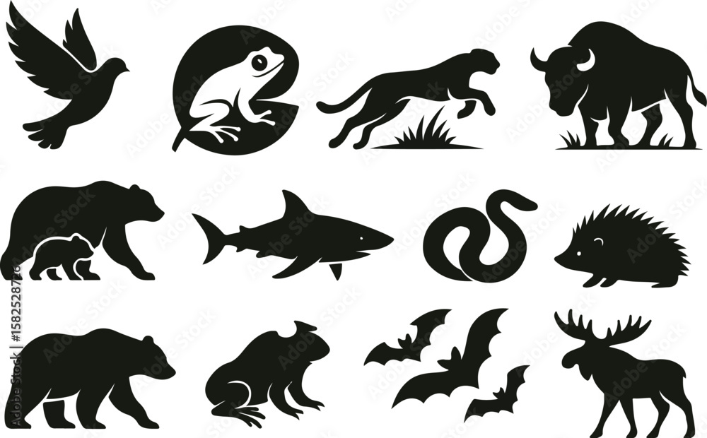 Obraz premium Shadow Ark – A Silhouetted Gallery of Wild Spirits