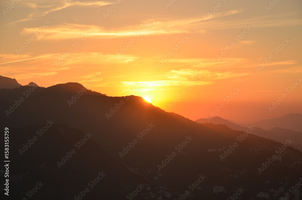 Fototapeta premium sunrise over the mountains