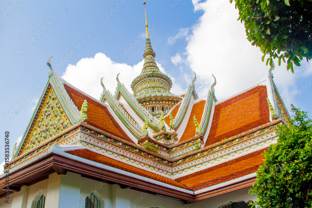 Fototapeta premium Wat Arun temple, one of landmark Chao Phraya river in Bangkok Thailand