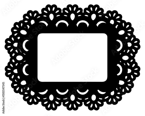 Showcase memories with this vintage rectangular picture frame featuring delicate lace like details, perfect for adding an antique touch to your decor, silhouette