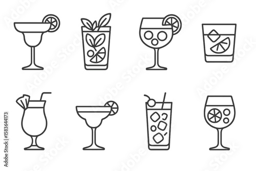 Cocktail Icon Set. Line style icons of bar drinks: margarita, mojito, gin and tonic, negroni. pina colada, daiquiri, rum punch,