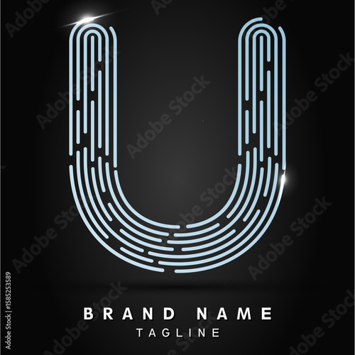 U Letter Logo concept Linear style. Creative Minimal Monochrome Monogram emblem design template. Graphic Alphabet Symbol for Luxury Fashion Corporate Business Identity. Elegant Vector element