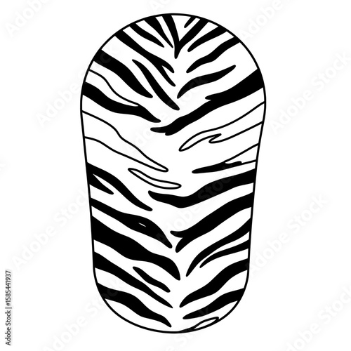 Striking print with bold black and white stripes in an elliptical shape and distinct pattern
