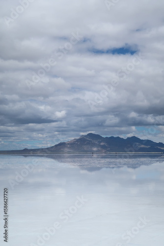 bonneville salt flats mirage