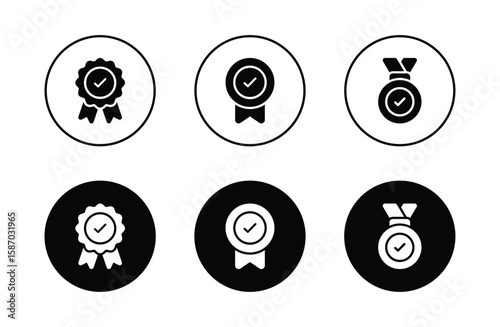 Medal with star icon set vector	