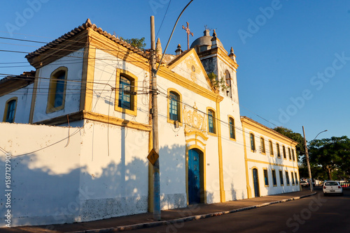 Campos dos Goytacazes, RJ, Brazil, 07/16/2025 - Facade of the Church of Nossa Senhora da Lapa, built in 1748 on the banks of the Paraíba do Sul River, in the Lapa neighborhood, Campos dos Goytacazes