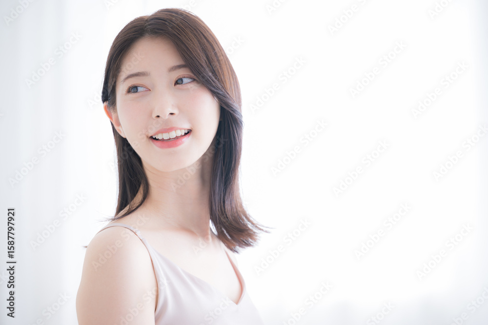 若い女性の美容やビューティーイメージクローズアップ 若い女性の美容やビューティーイメージクローズアップ