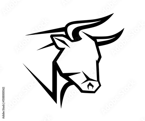 Dynamic Bull Head Logo: Strong, Bold, and Minimalist Design Vector 