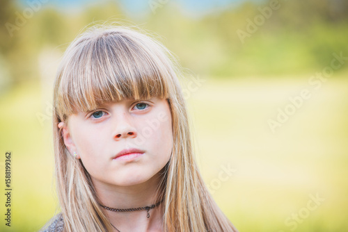 Kind / misstrauisch