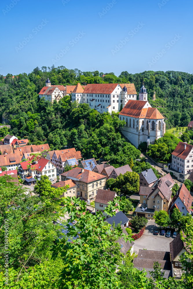 Obraz premium Blick über Haigerloch, Baden Wuerttemberg, Deutschland 