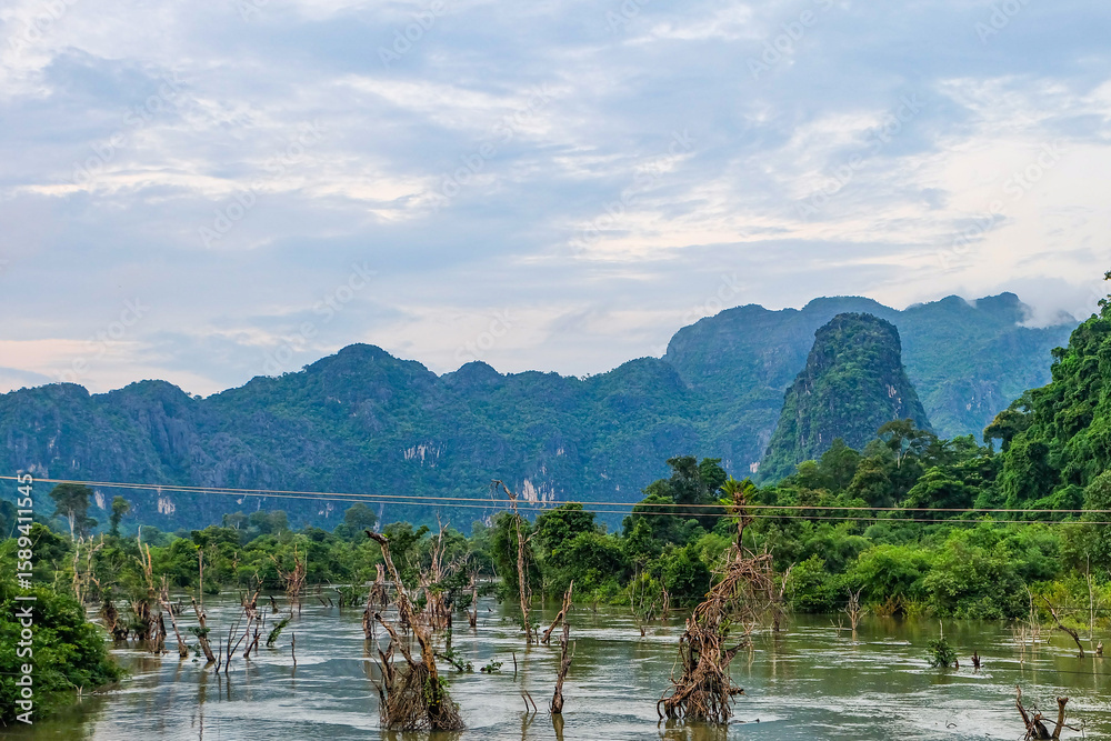 Φωτογραφία Beautiful green nature, trees in the water and mountain in the south of Laos, Kh