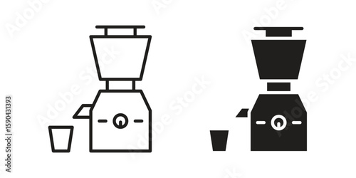 Cold pressed juicer icon. vector flat and line symbols. Vector Graphics.