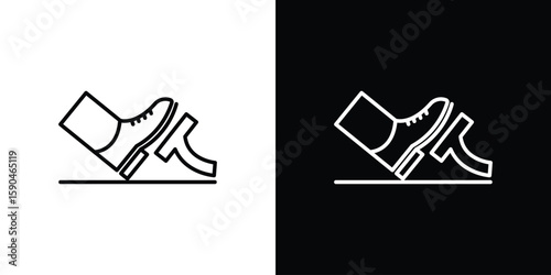 car pedal icon. Editable stroke. Icon for web.