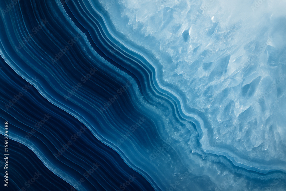 Obraz premium 青と白の縞模様が美しい瑪瑙の断面 | Agate Texture with Blue and White Layers