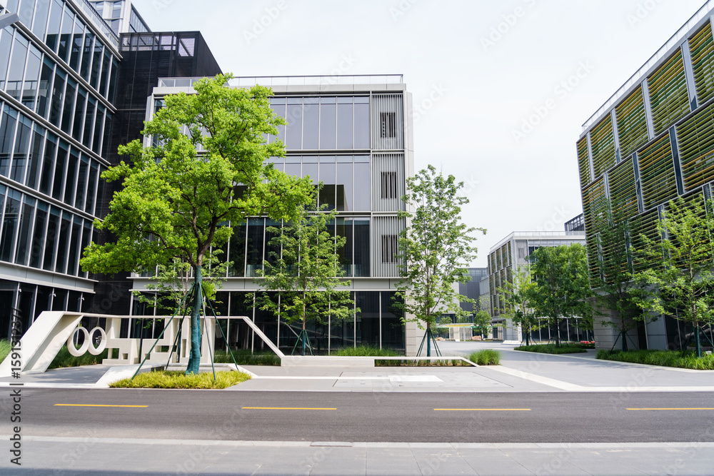 Modern commercial buildings are set in green and environmentally friendly green landscapes, with the appearance of commercial and office buildings and urban modern architectural structures Modern commercial buildings are set in green and environmentally friendly green landscapes, with the appearance of commercial and office buildings and urban modern architectural structures