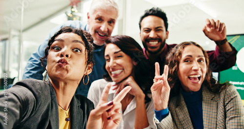 Foto Selfie, goofy and portrait of business people in office for about us, memory or company social media