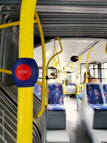 Bus im öffentlichen Nahverkehr