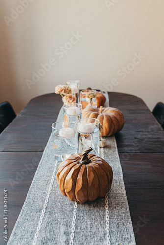 Halloween pumpkin table