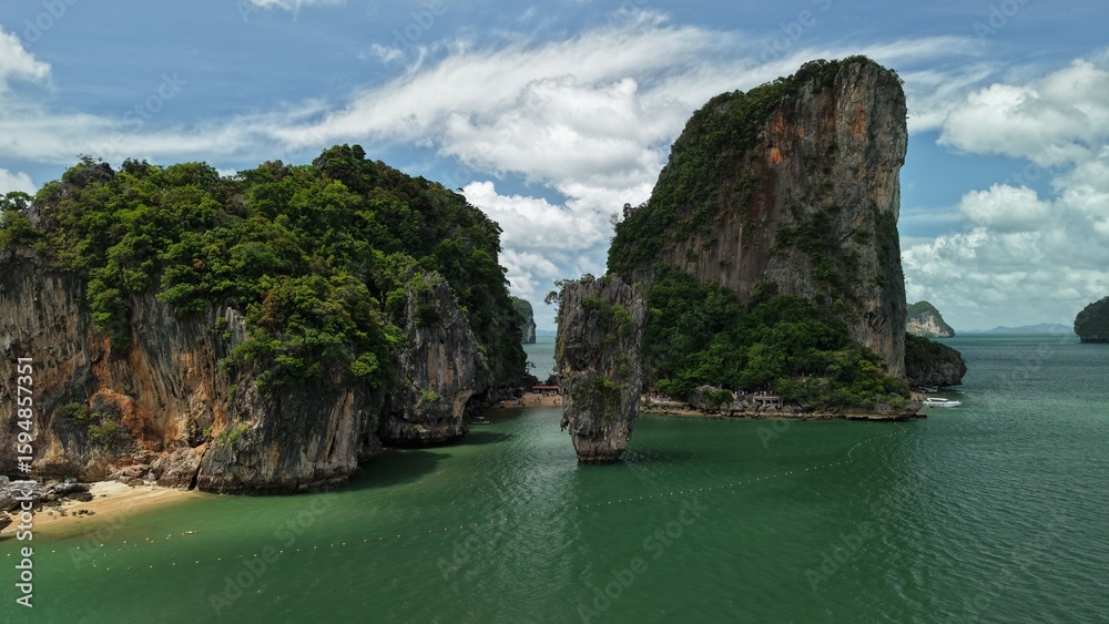 Naklejka premium Koh Tapu, an iconic island in Phang-nga, Thailand