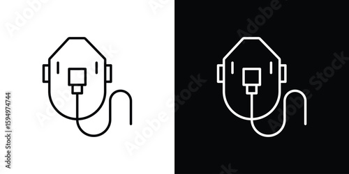 Oxygen mask icon Editable stroke vector pack, suitable for web designs.