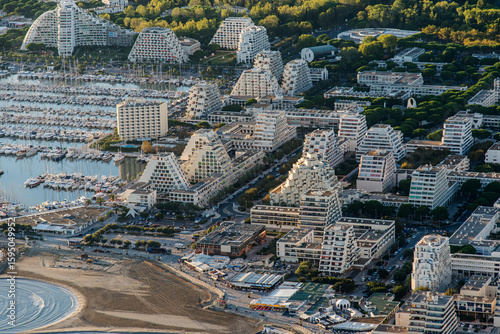 vue aérienne de la Grande Motte en occitanie en France