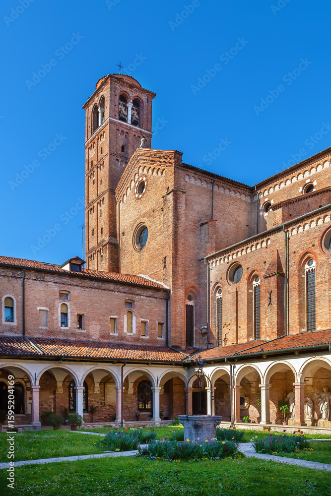 Fototapeta premium Church of San Lorenzo, Vicenza, Italy
