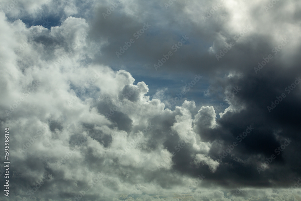 Obraz premium 奄美大島の夏の空。