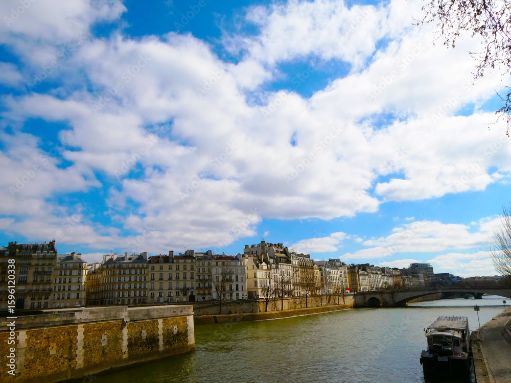 Obraz premium セーヌ川の美しい景色