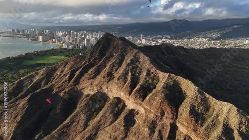 Diamond  Head with paraglider