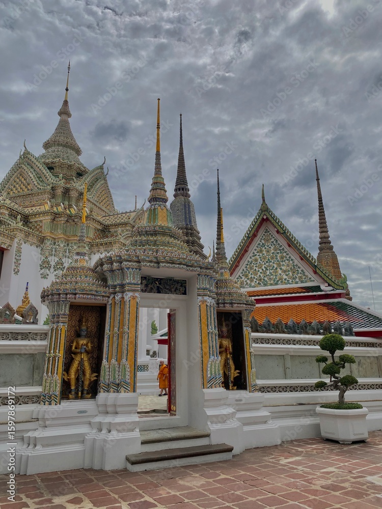 Fototapeta premium Wat Phra Kaew in Bangkok Thailand
