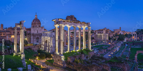 Canvastavla Roman Forum at Night