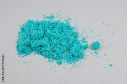 Obraz na plátně Nickel II sulfate or just nickel sulfate