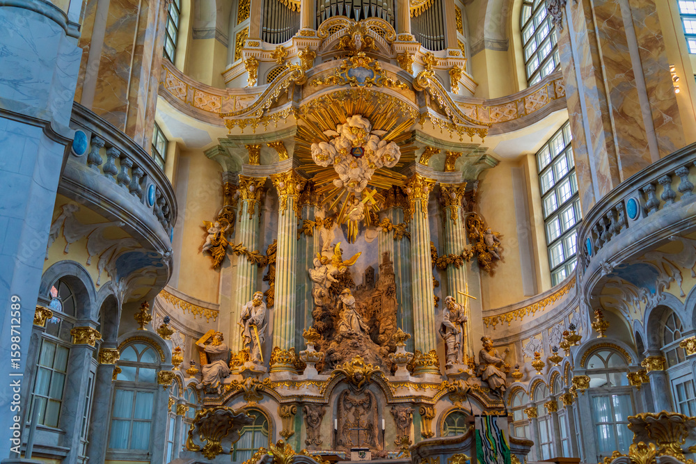 Obraz premium Interior of Frauenkirche (Church of Our Lady), a Lutheran church in Dresden, Germany