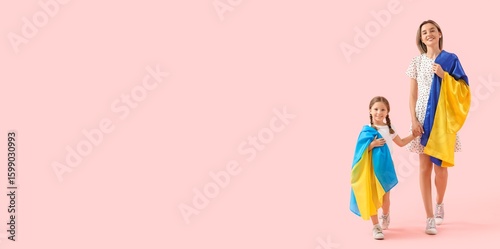 Going little girl and her m...
